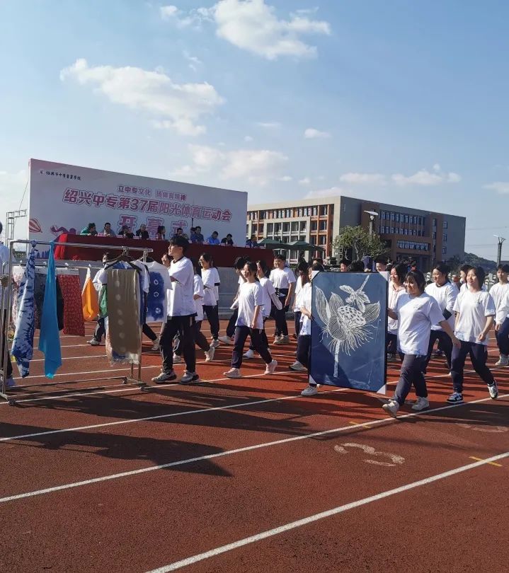 f117009870e1482e9d972dbf83f1edb1.jpg f117009870e1482e9d972dbf83f1edb1.jpg